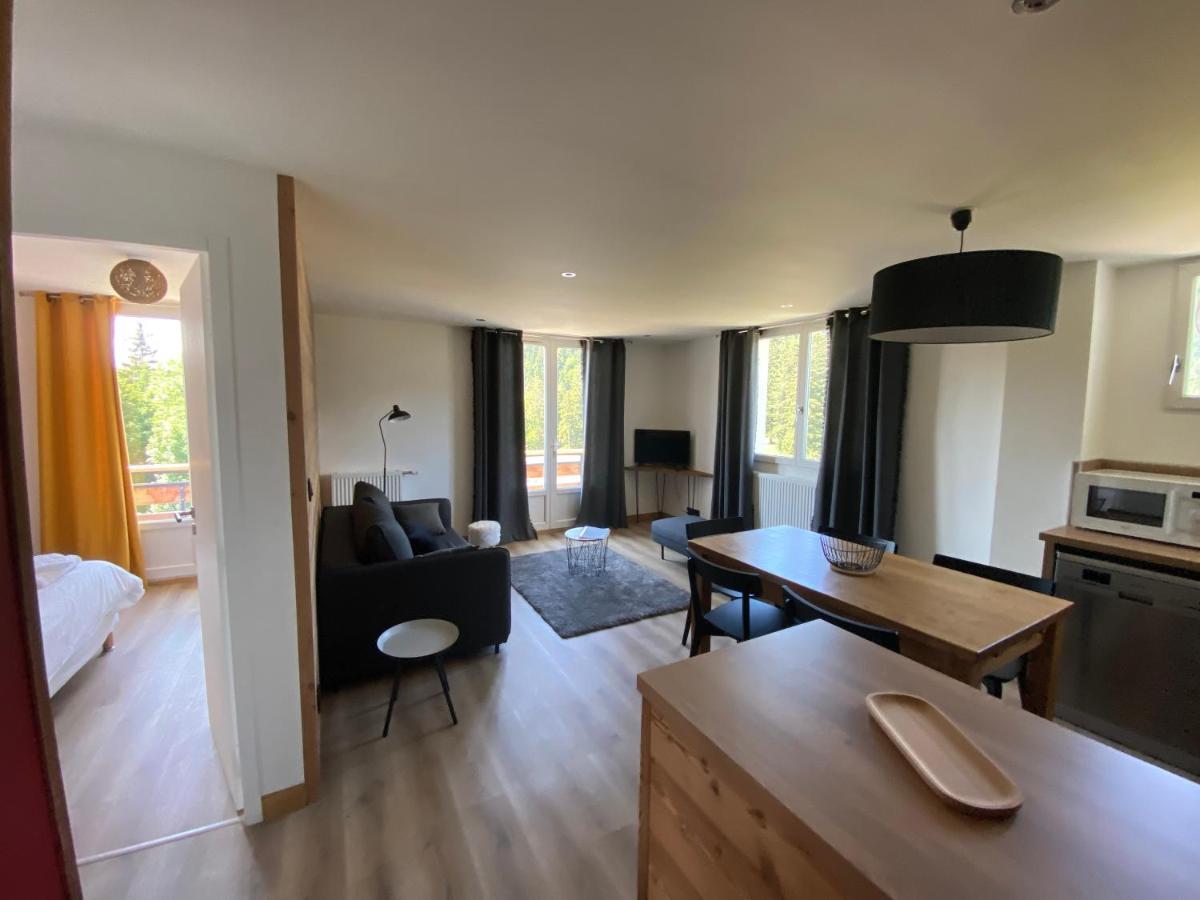 Residence Les 3 Sommets Sarcenas ภายนอก รูปภาพ