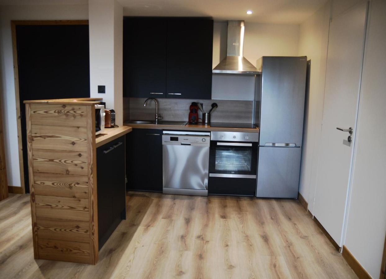 Residence Les 3 Sommets Sarcenas ภายนอก รูปภาพ